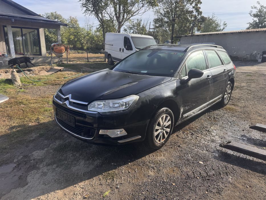 Dezmembrez Citroen C5 1.6Ehdi