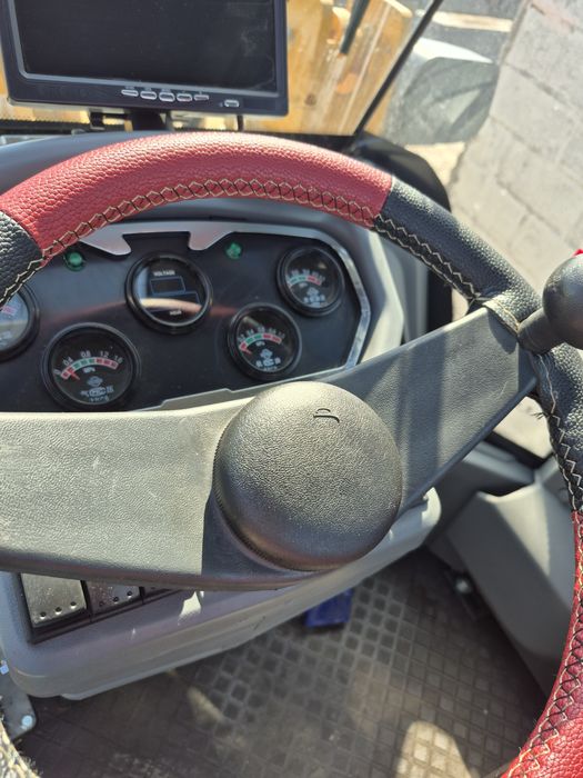 Погрузчик фронтальный