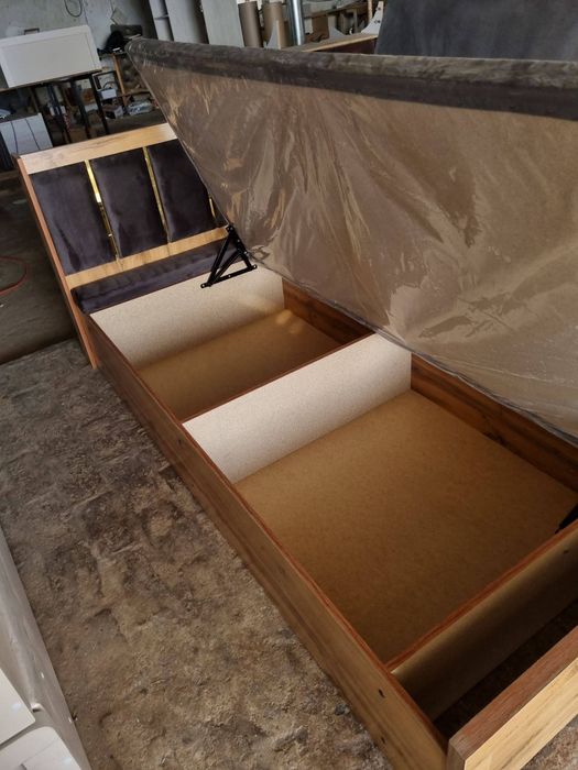 Кровать 700.000 сумдан цех нархида