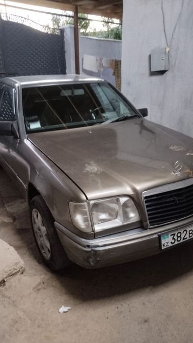 Продам Мерседес 125