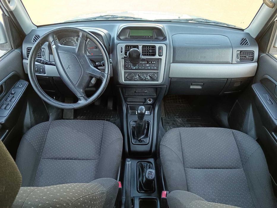 MITSUBISHI Pajero Pinin 2005 — imagine 5
