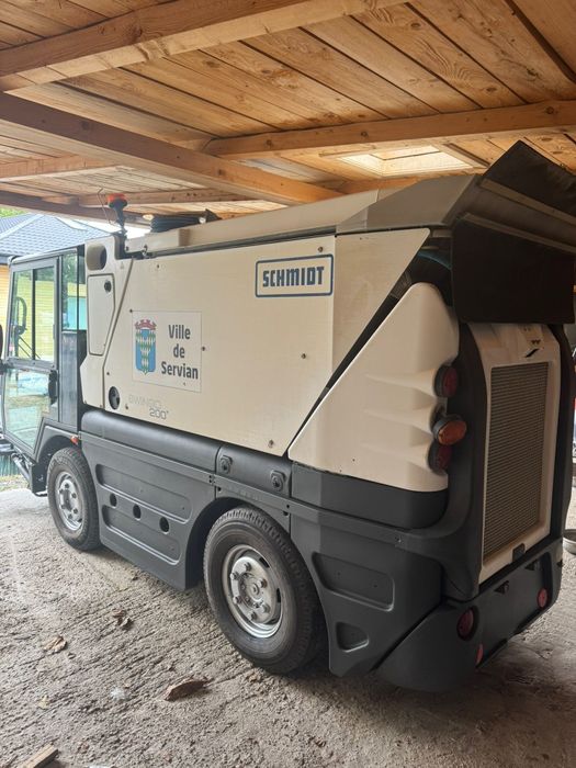 AutoMaturatoare aspirator stradal  Schmidt 2 perii aspirator karcher