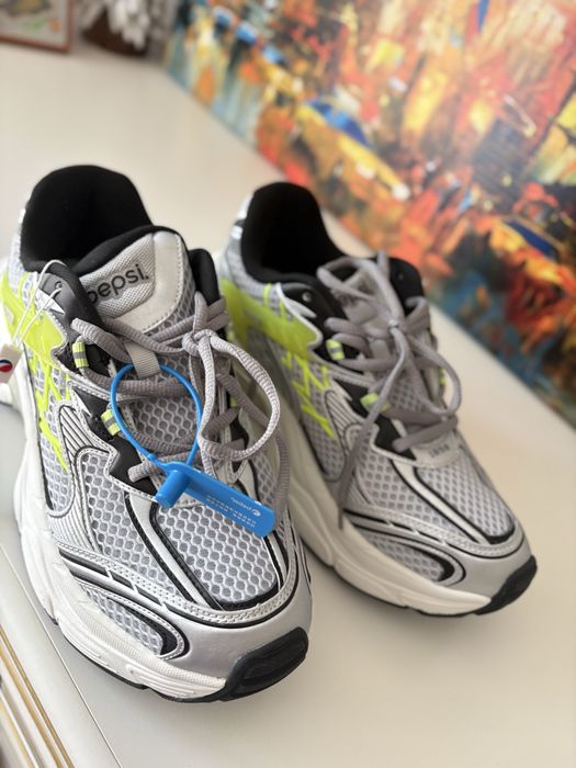 Кроссовки Pepsi 40