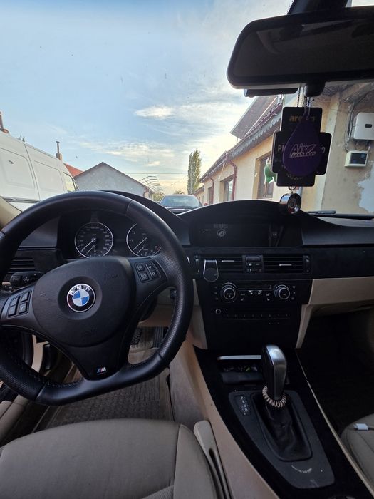 Vând BMW E90 N43