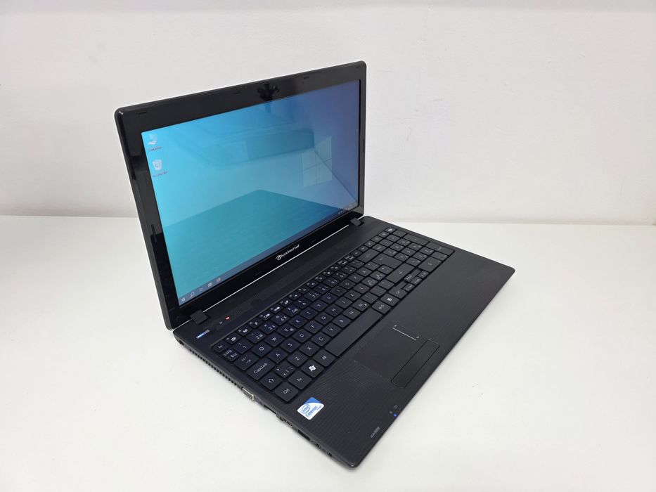 Laptop Acer SSD 15.6 HD cu  CA NOU Garantie