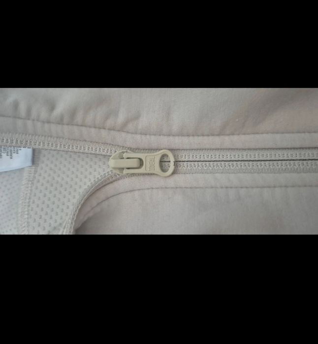 Jachetă Adidas pentru Femei – Running/Gym, crem, mărimea S