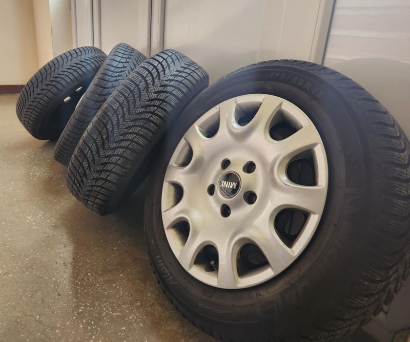 Vand roti de iarna5x112 M+S 175/65-R15 Michelin Alpin Mini F55-F56-F57