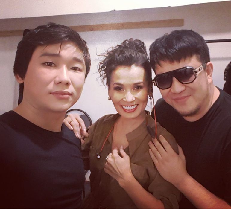 Ведущая мероприятий, певица