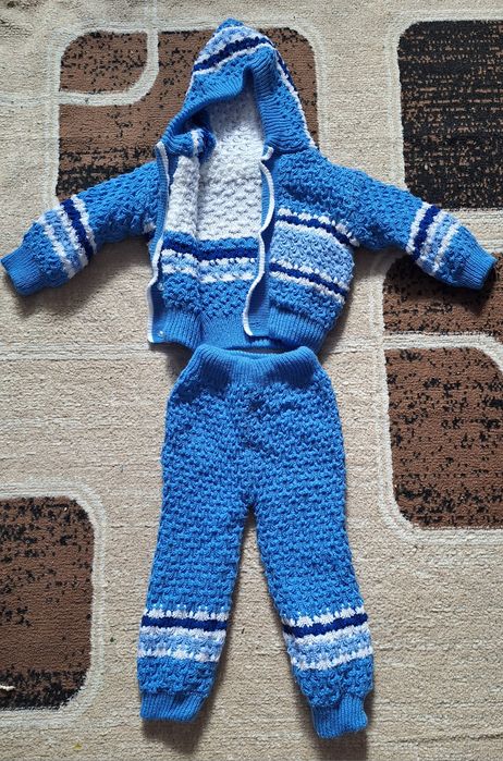Костюмчики детские