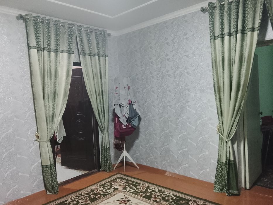 Срочна 4 сотихли ховлимиза сотилади