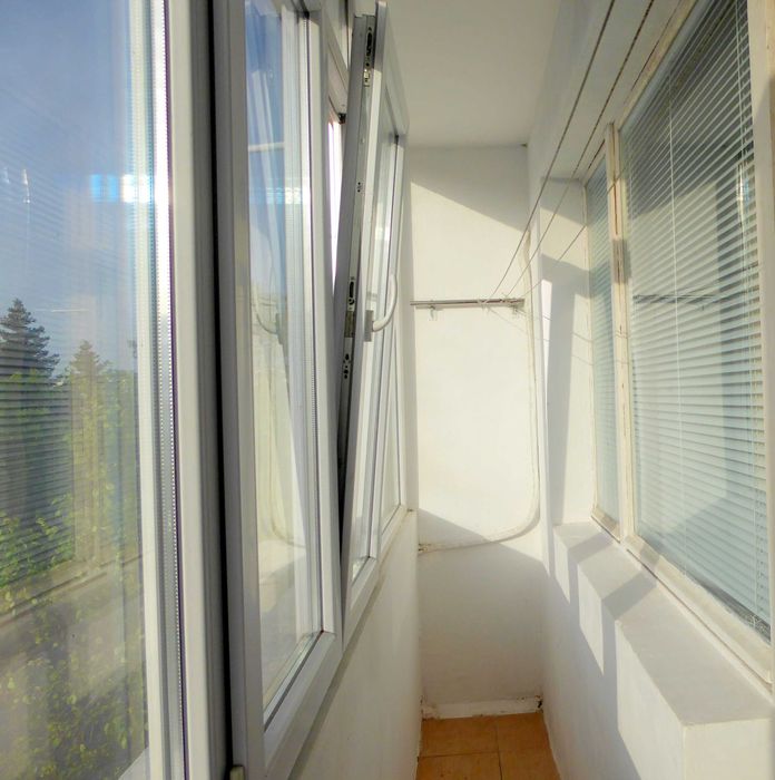 Самостоятелен 2-стаен в кв. Чайка – Дългосрочно (Необзаведен)