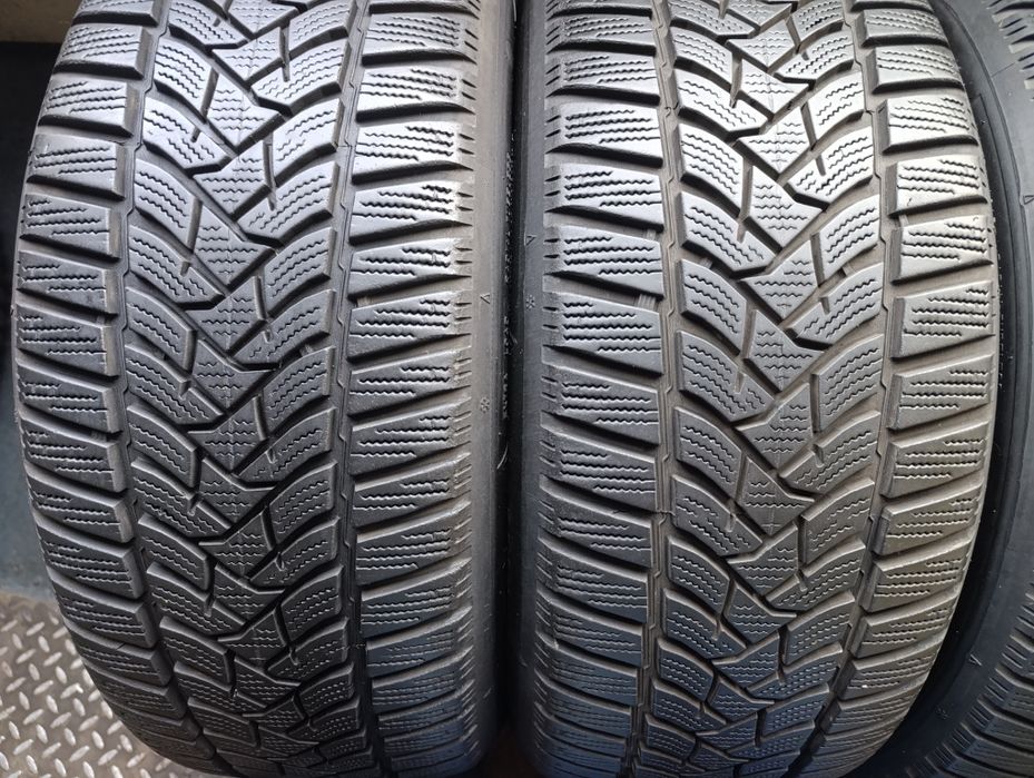 Anvelope de iarnă 205 50 17 Dunlop
