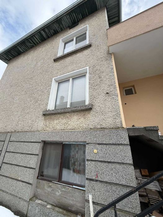 Продава се Къща в Разград, Лудогорие - 324 кв.м за 331 €/кв.м - Снимка #10