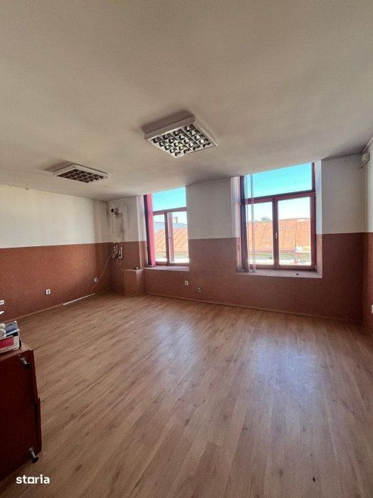 Spatiu comercial,  ultracentral , Radauti!