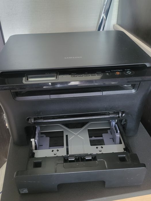 Принтер МФУ самсунг samsung  scx4300