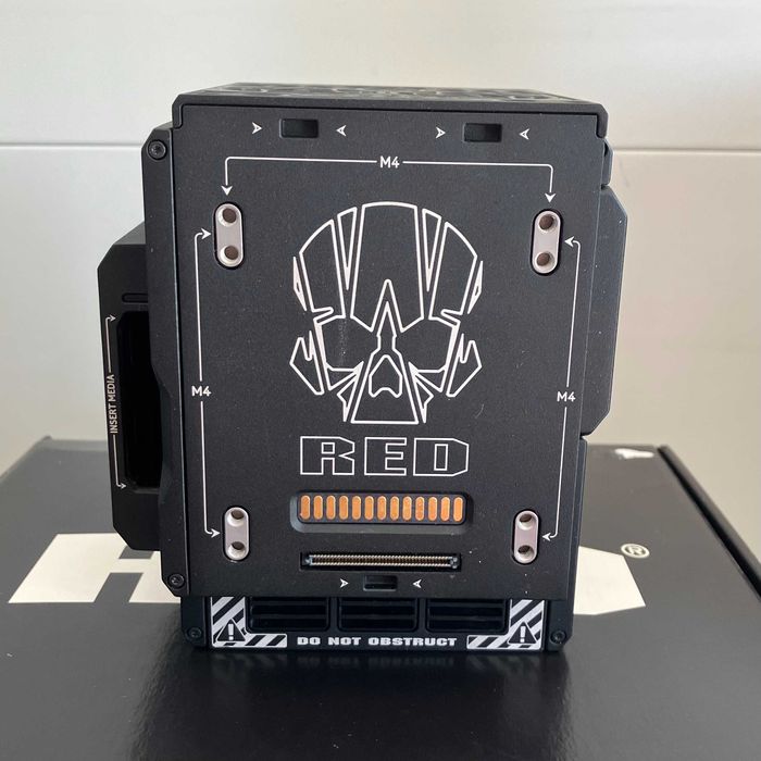 Кинематографска камера RED DigitalCinemaDSMC2 със сензор GEMINI 5K S35