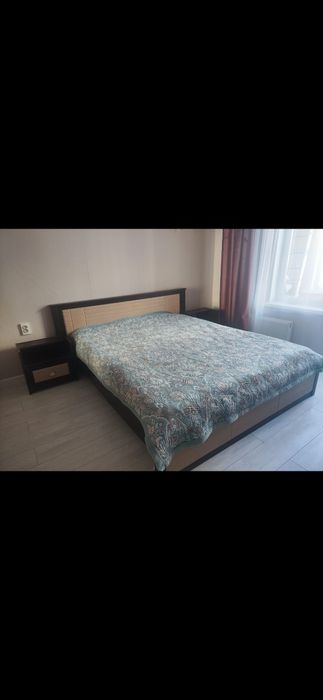 Продам отличный спальный гарнитур