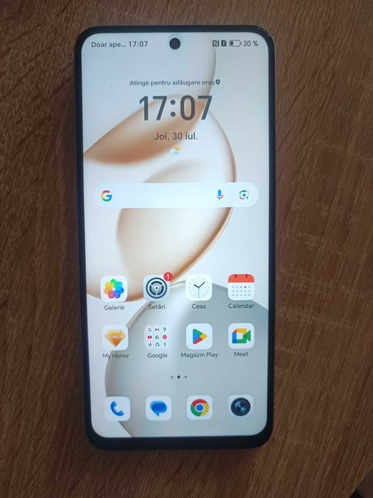 Telefon nou , nouț