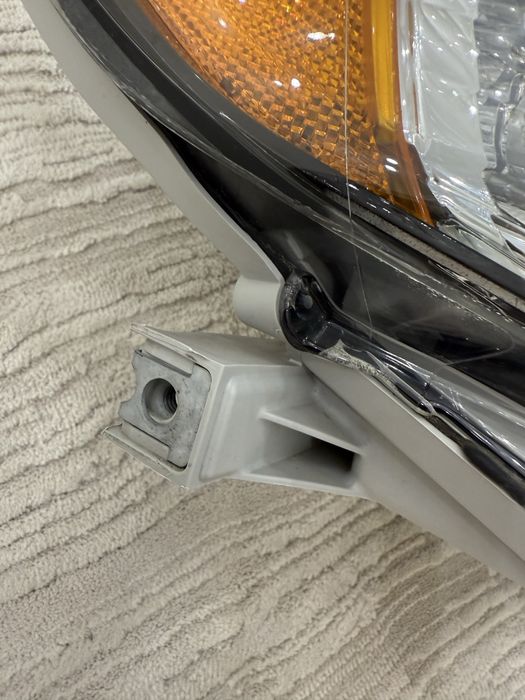 Фары на камри 50 американец SE