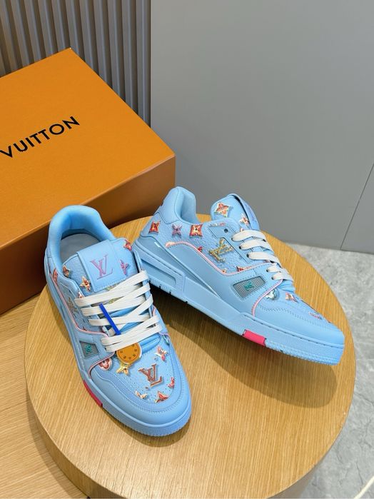 Adidasi Louis Vuitton , calitate premium , pe comanda , noi , 45