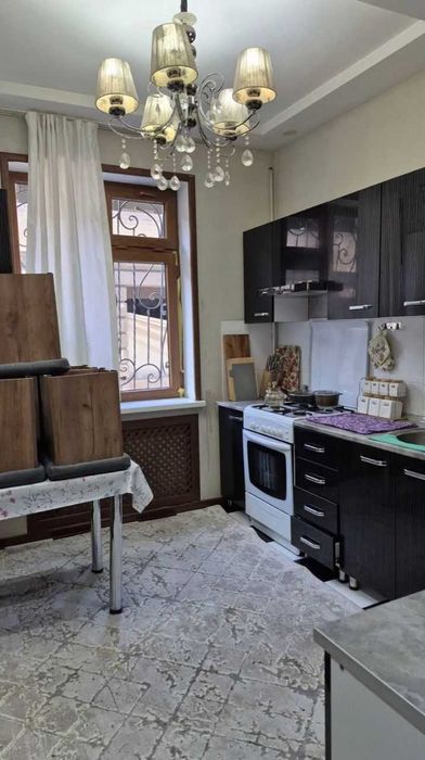 Юнусабад 17, 3/1/6 Новостройка кирпич Golden House 84м2