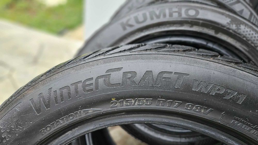 Set 4 anvelope iarna Kumho WinterCraft WP71 215 55 r17 98V XL M+S Fulg