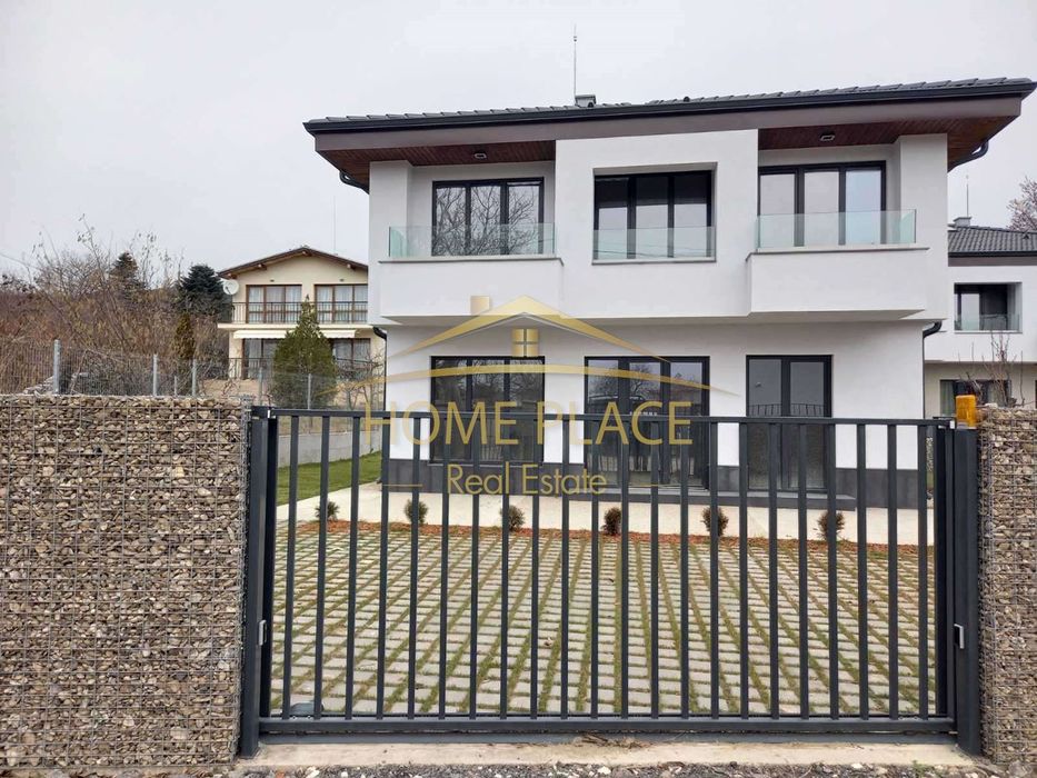 Продава се Къща в Варна, м-т Св. Никола - 160 кв.м за 2307 €/кв.м - Снимка #1