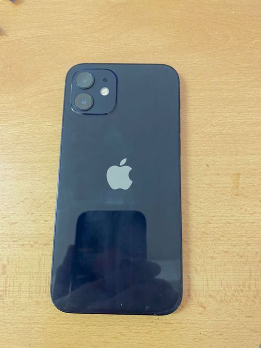 Продаю 12-й iPhone