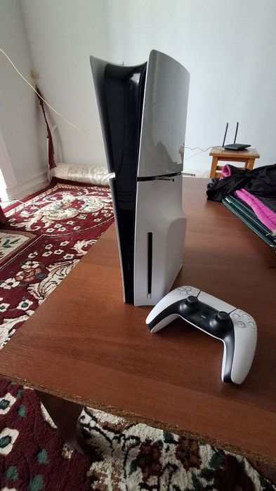 Playstation 5 slim CD 1Tb