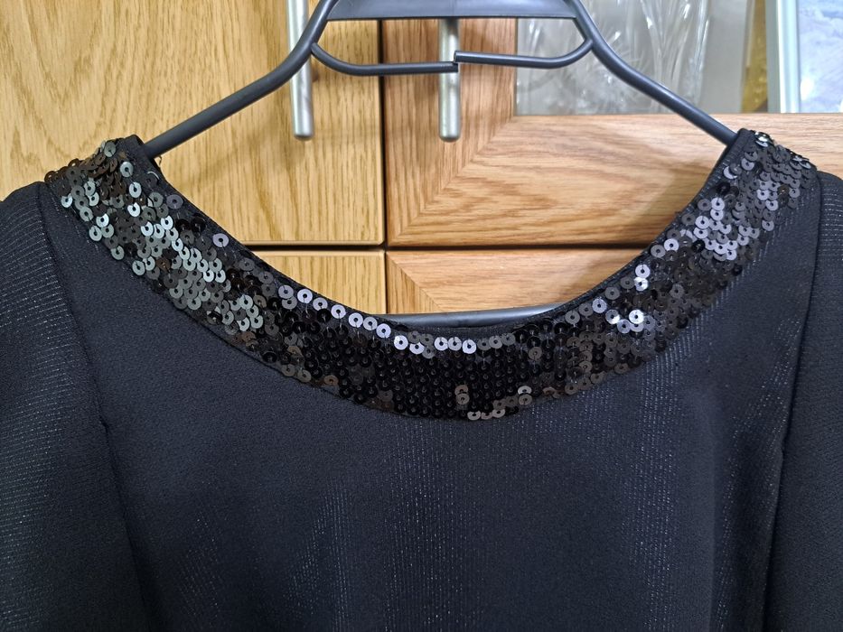 Къса официална рокля