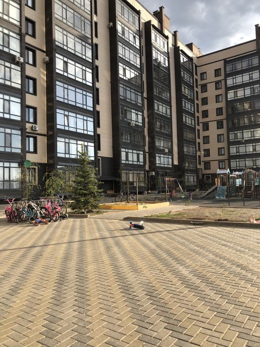 Продам двух комнатную квартиру