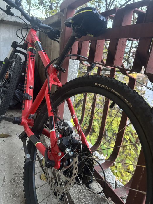 Rockrider ST 900 – Bicicletă MTB Sport/Trail, stare excelentă