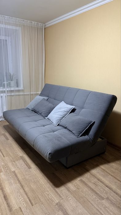 Продаю диван , в отличном состоянии!