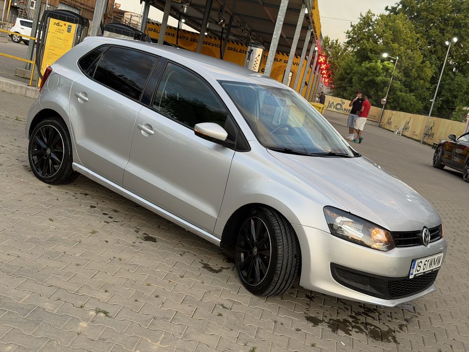 VOLKSWAGEN Polo 2010 — imagine 2