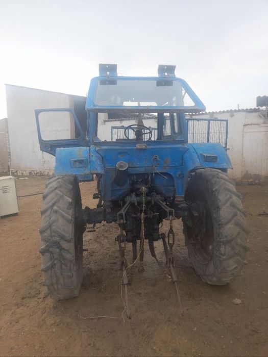 Тирактор ва чисел барона занжир сепка кушиб сотилади