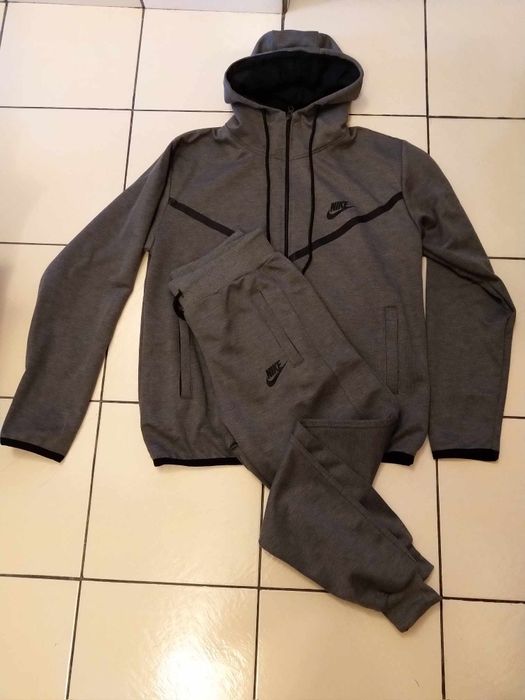 Спортен екип  Tech Fleece размер S/ L/ XL