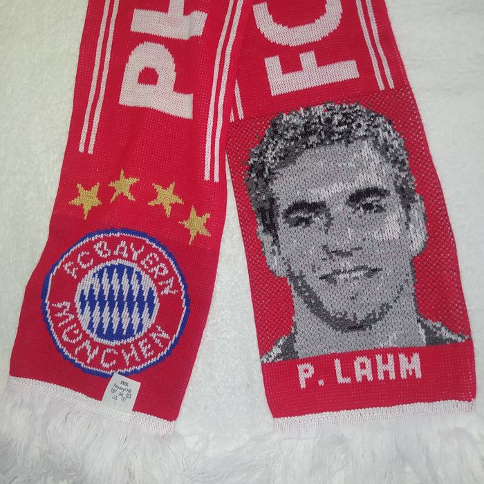 Нов шал Bayern M Philip Lahm