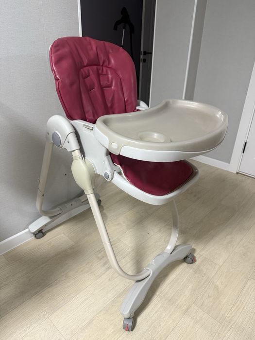 Продам стульчик для кормления