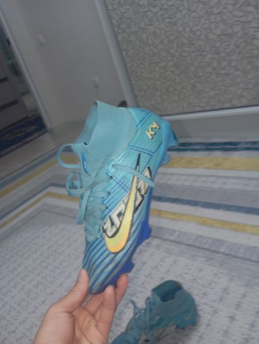 Бутсы айр зум продам