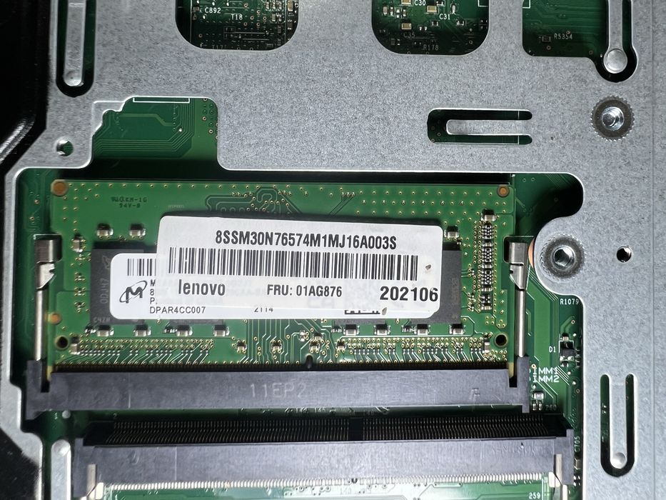 Мини пк Lenovo Think centre M75q Ryzen 3 pro 4350ge 8gb ddr4 128 ssd