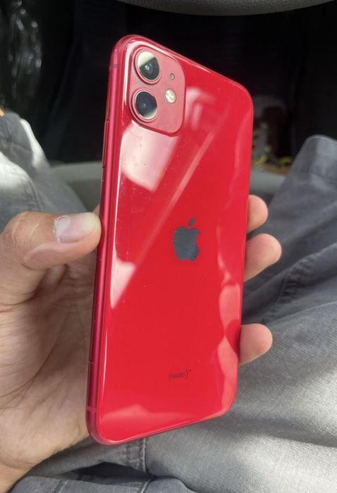 Продам iPhone 11 Айфон