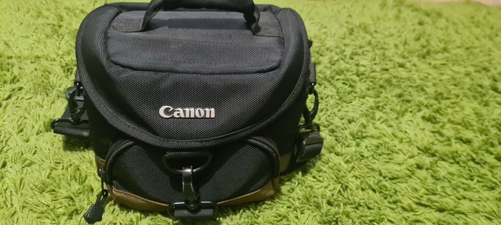 Geanta Canon Custom Gadget 100EG