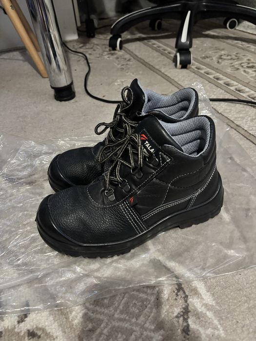 Продам Спец одежду