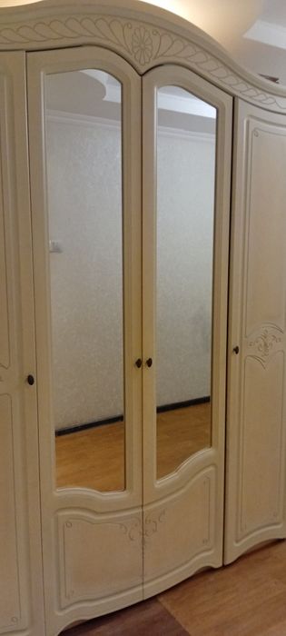 Продам шкаф для спальни