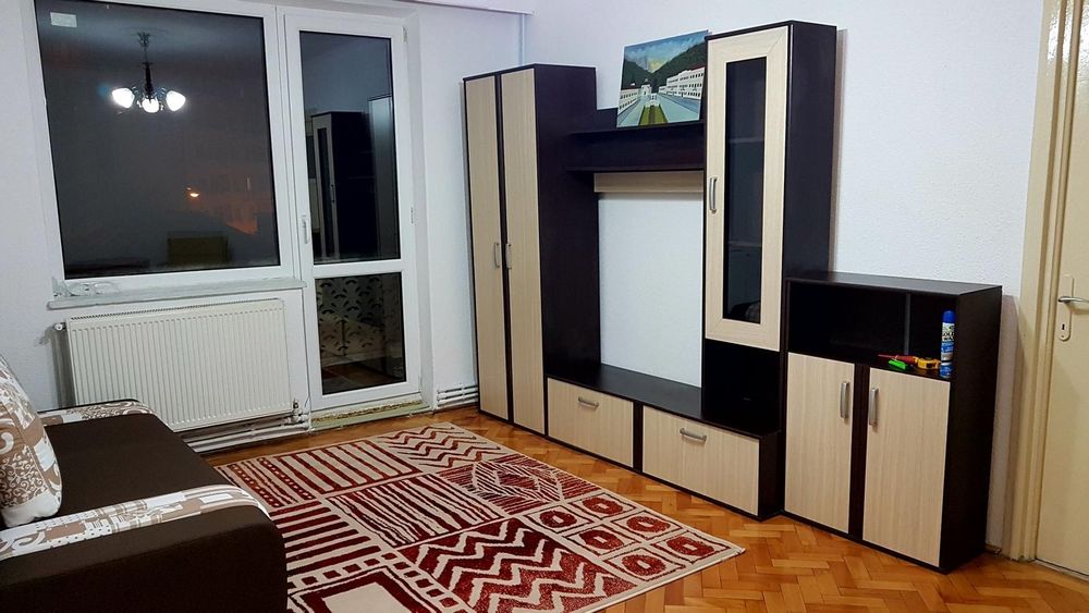 Vand apartament Calea Bucuresti Pitesti Ramada