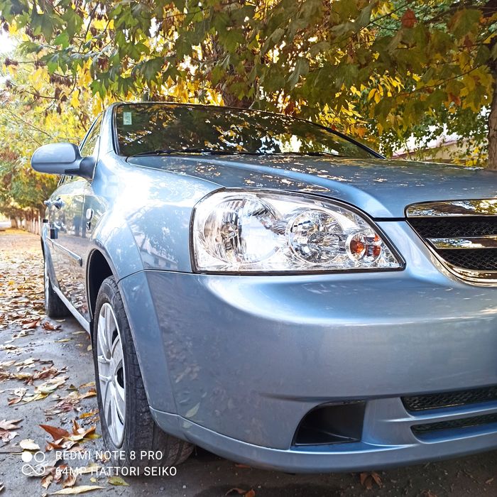 Бампера передний и задний на Лачетти  1.8