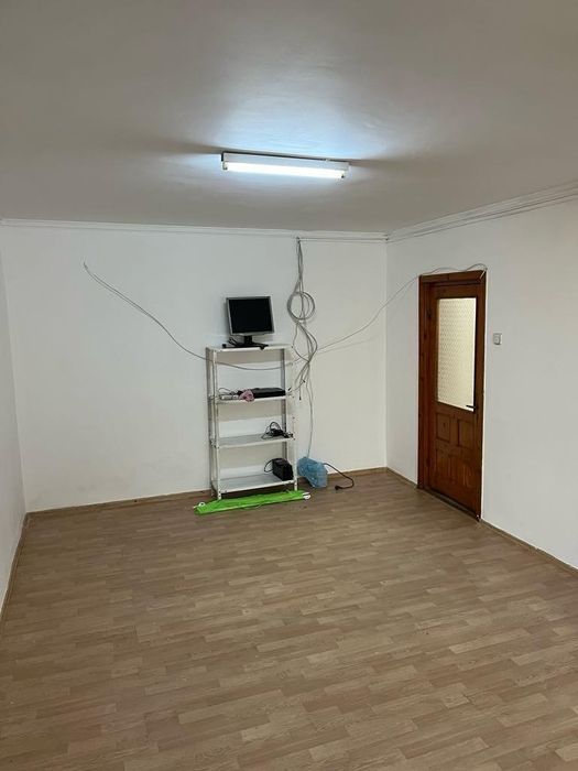 Spatiu comercial de vanzare