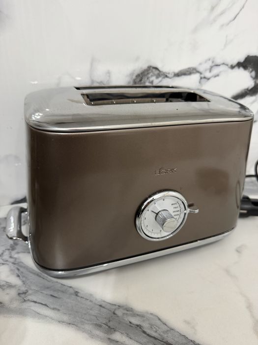 Продам тостер Bork