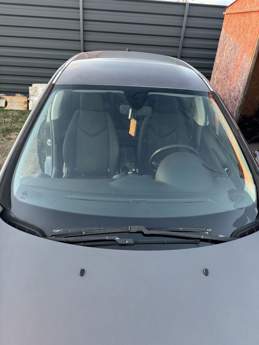 Parbriz Peugeot 308 2009 original fara defect