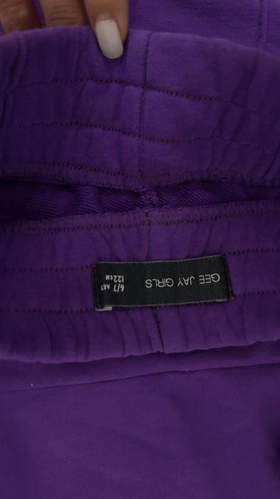 Куртка,костюмы спортивные